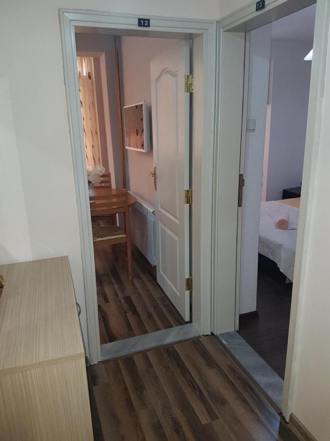 Apartments Eli Nesebar Bagian luar foto
